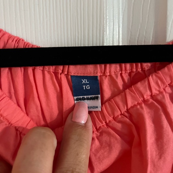 BNWT CORAL BLOUSE FROM OLD NAVY IN SIZE XL - Picture 2 of 4